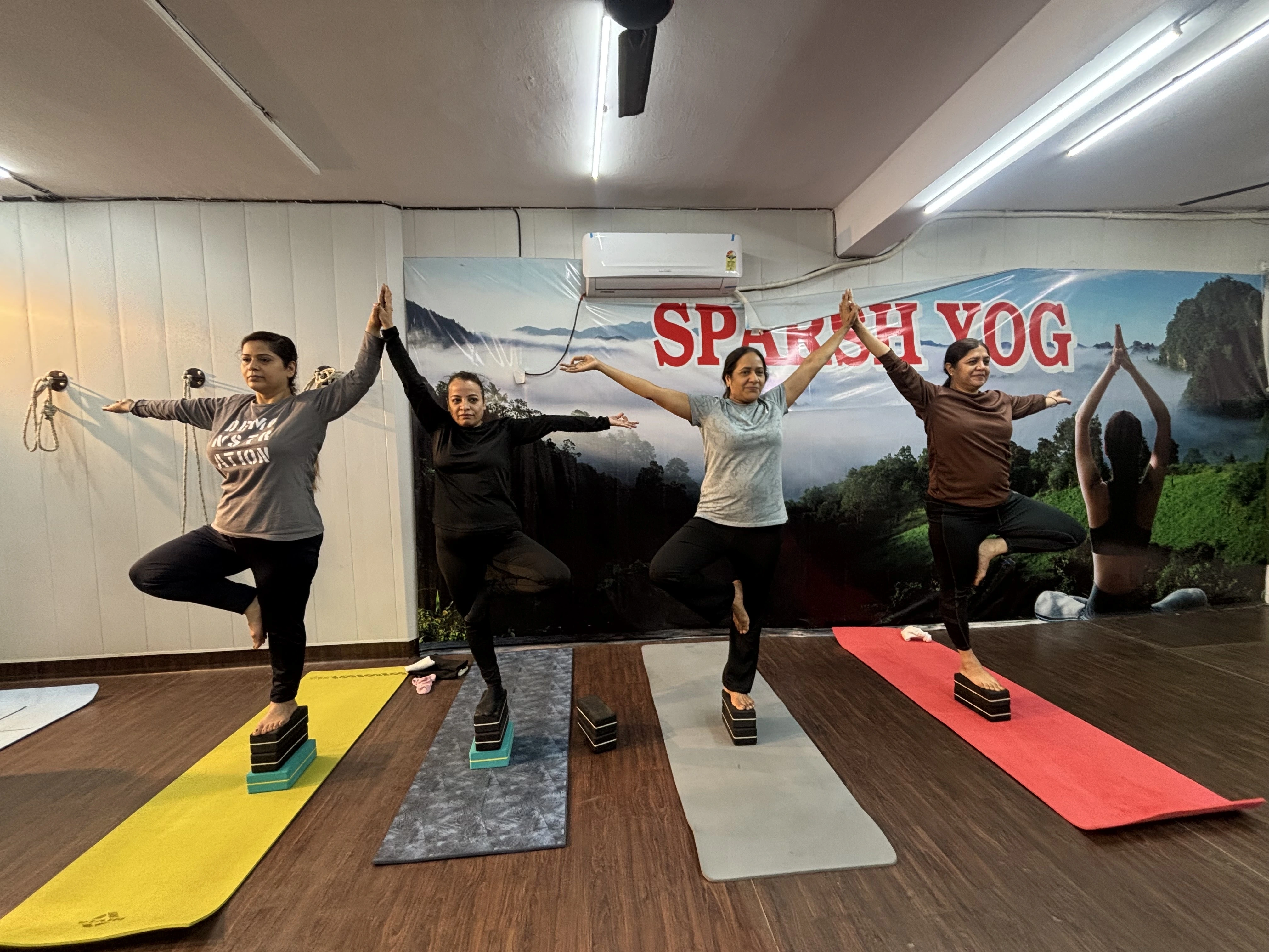Yoga Classes Near Me Delhi NCR – Sparsh Yog